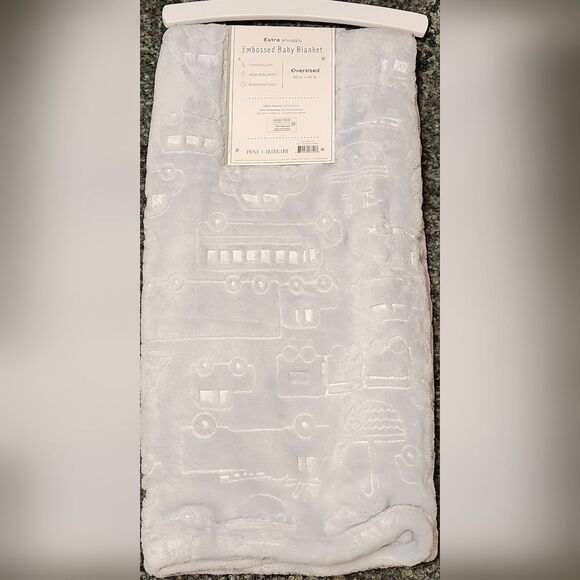🇬🇪🔹️NWT Just Imagine Blue Oversized 30x40 Embossed Baby Blanket - Picture 4 of 5